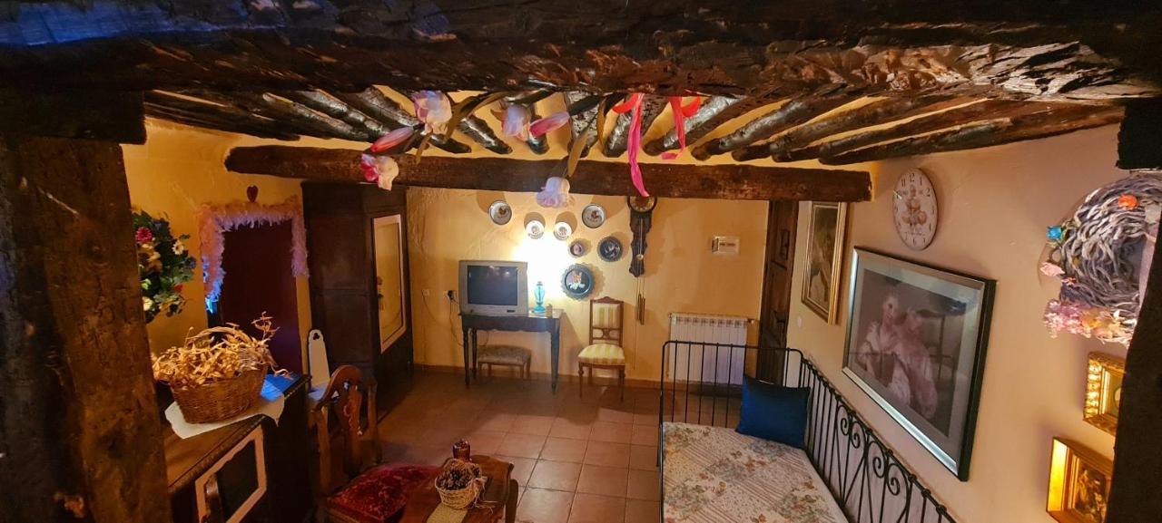 La Quinta Rural Hotel Valeria Bagian luar foto